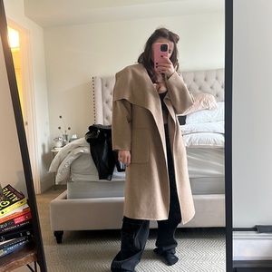 Zara beautiful HANDMADE 45% WOOL coat